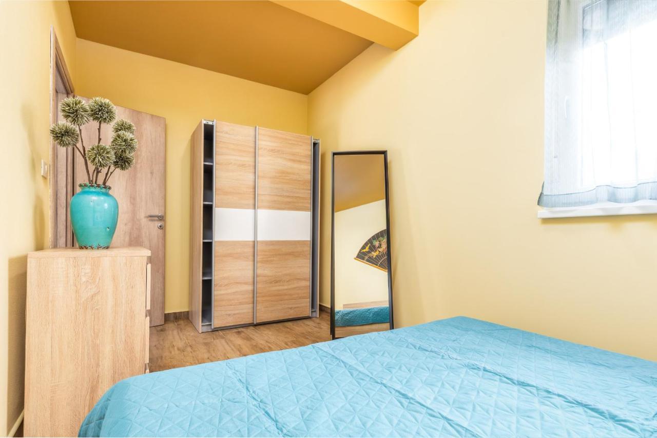 Apartmani Monte Pula Exterior photo